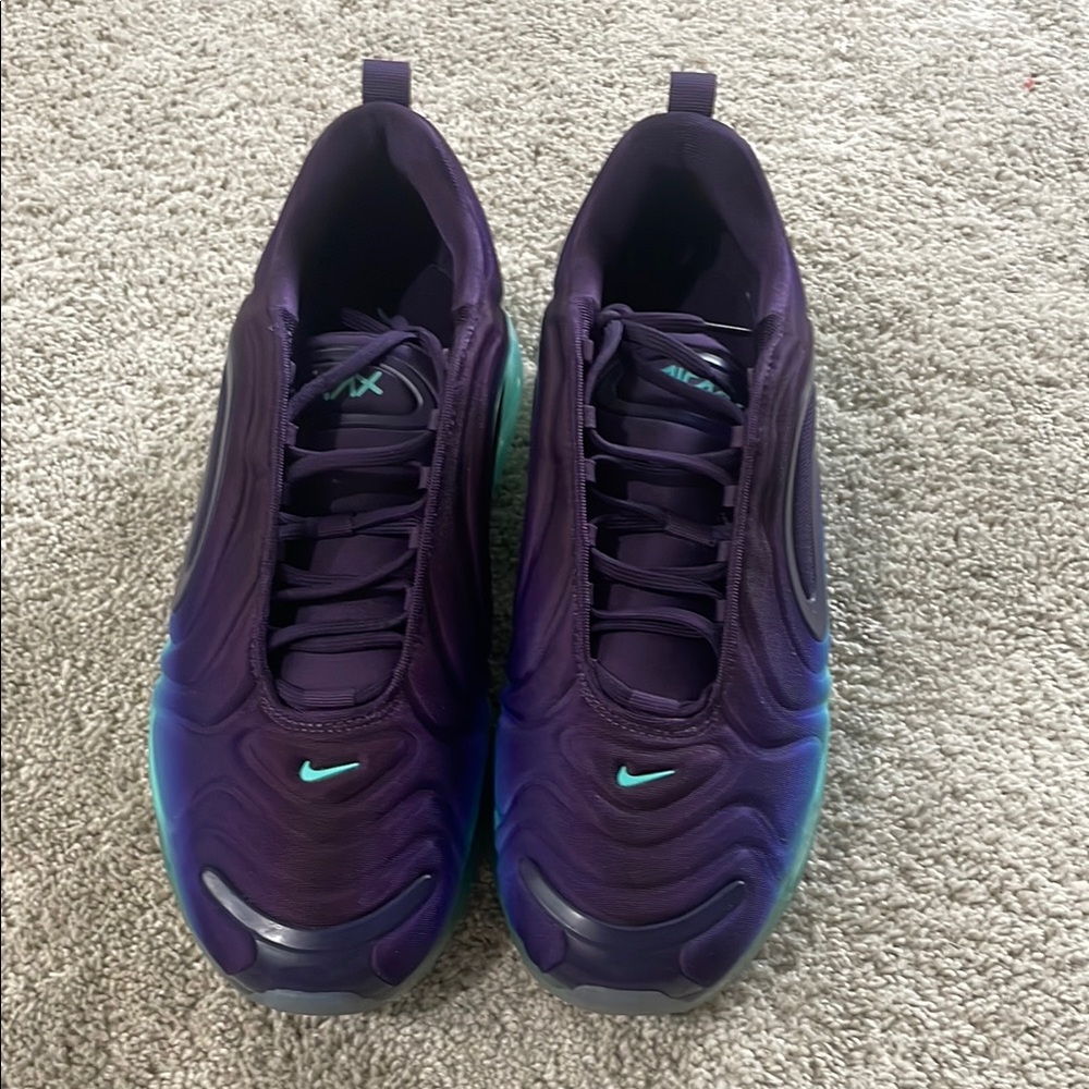 Nike Air Max 720 Grand purple 8/10